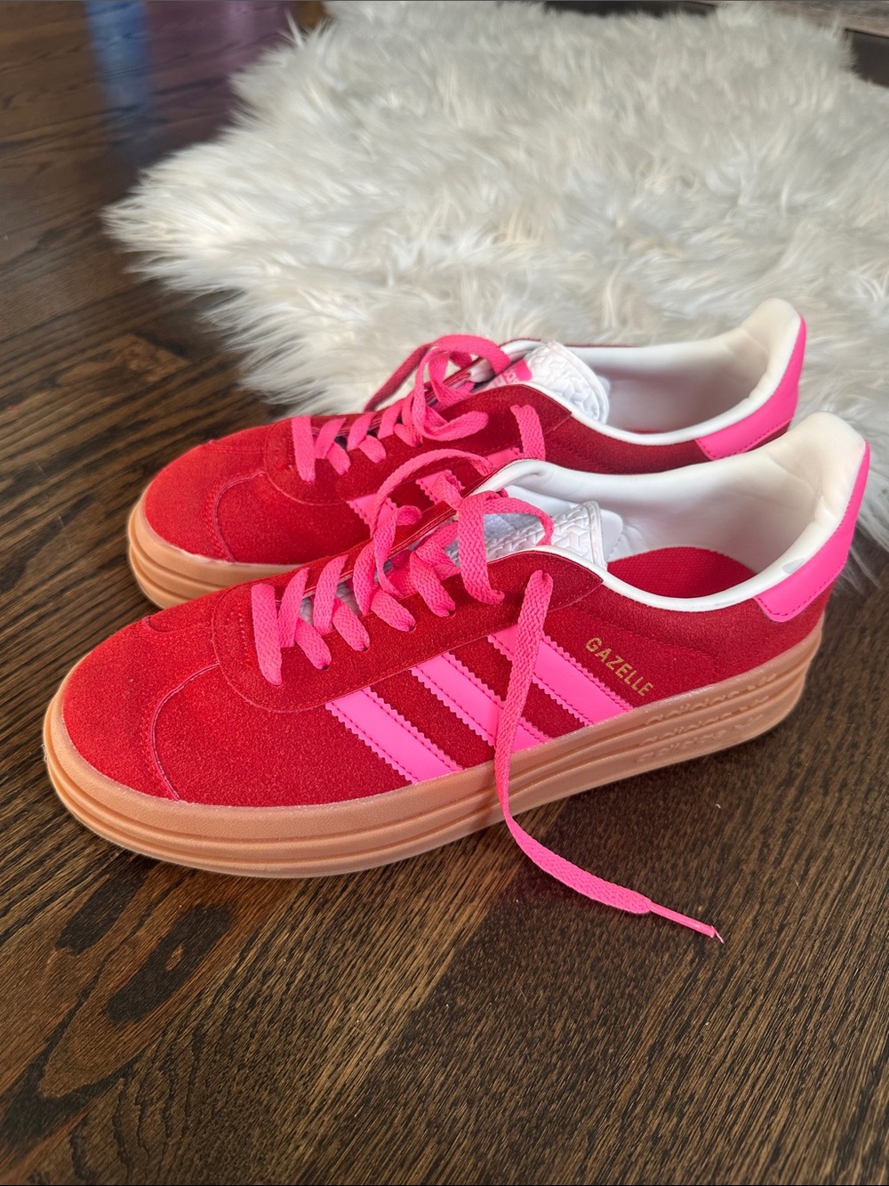 adidas Gazelle Men’s Red and Hot Pink Suede Sneakers (8.5)